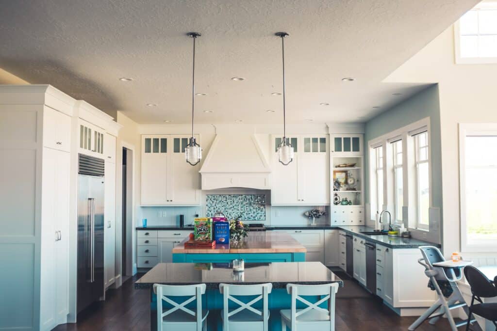 bright accent colors as a kitchen design trend