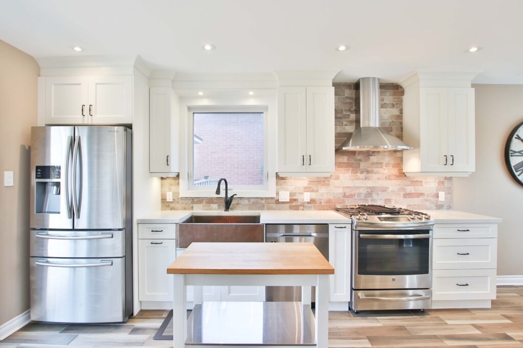 traditional kitchen cabinets in white